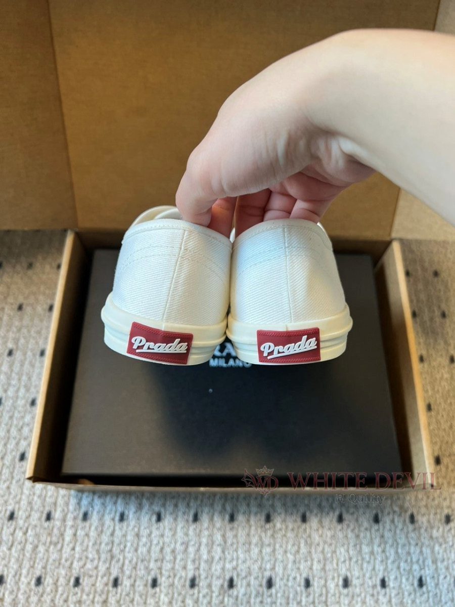 하얀악마 레플리카 프라다 운동화 (10).jpg