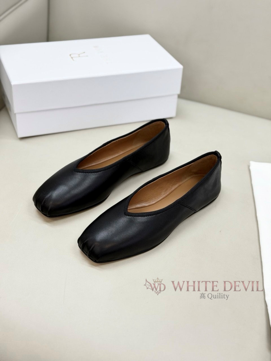 하얀악마 레플리카 더로우 플랫 (4).jpg