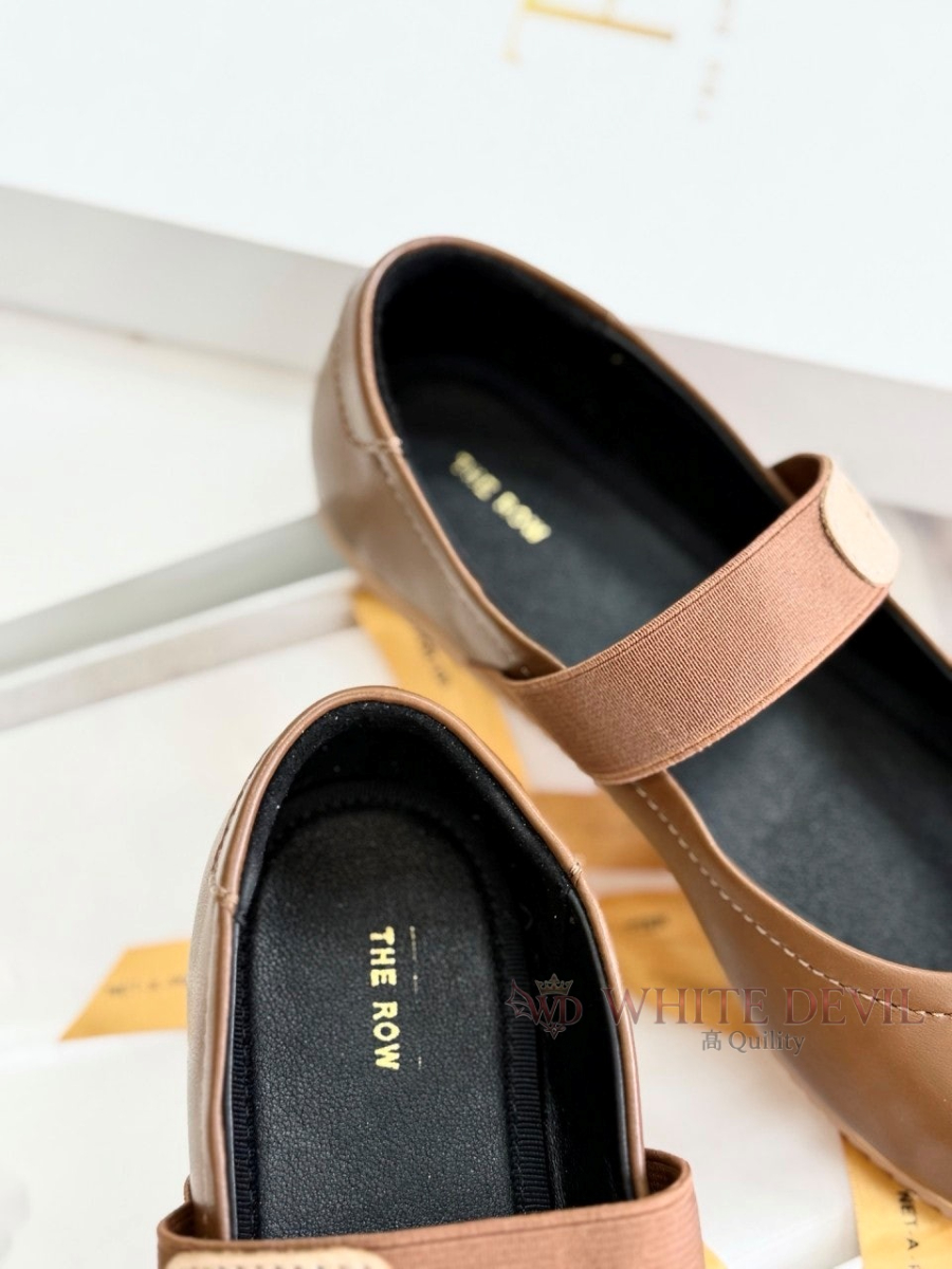 하얀악마 레플리카 더로우 플랫 (8).jpg