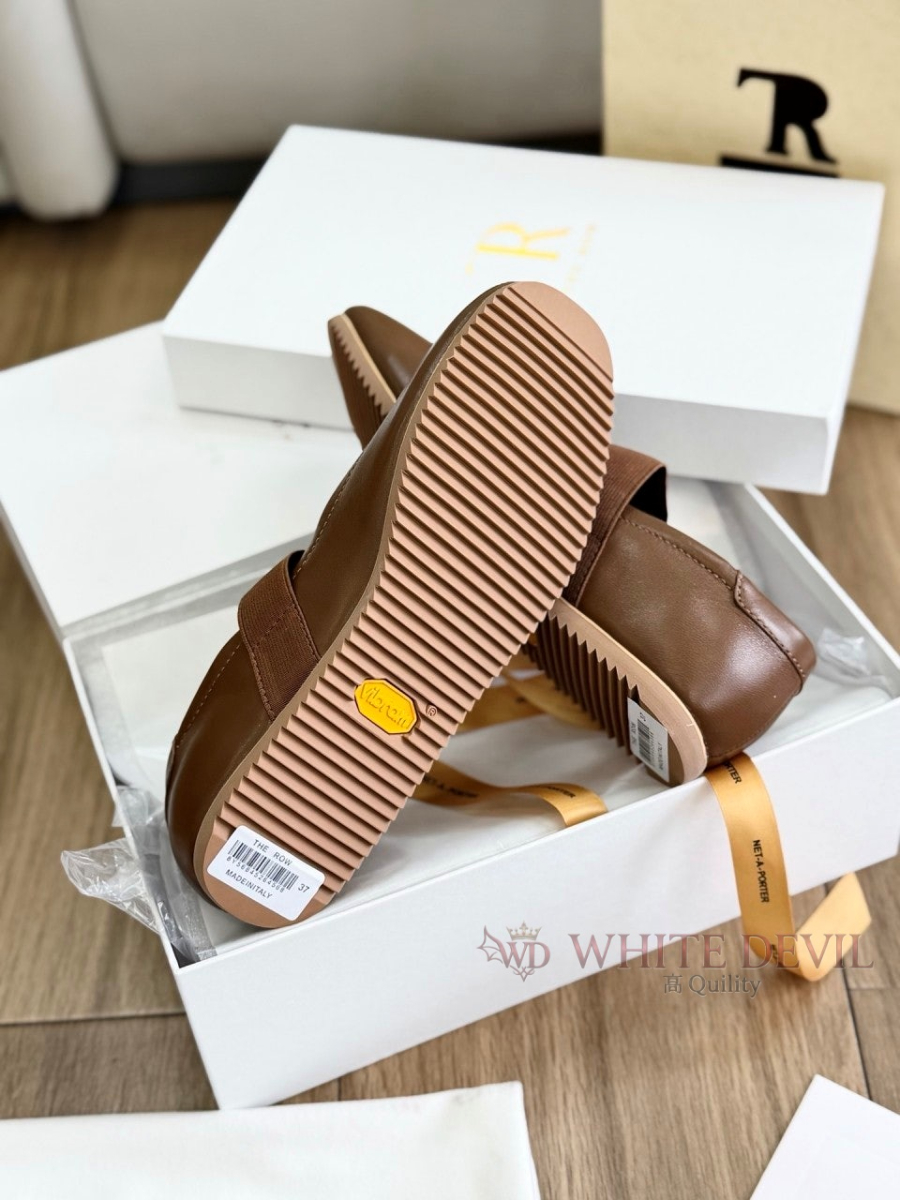 하얀악마 레플리카 더로우 플랫 (12).jpg