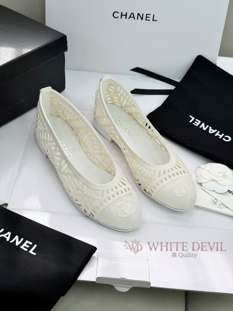 하얀악마 레플리카 샤넬 플랫 (3).jpg