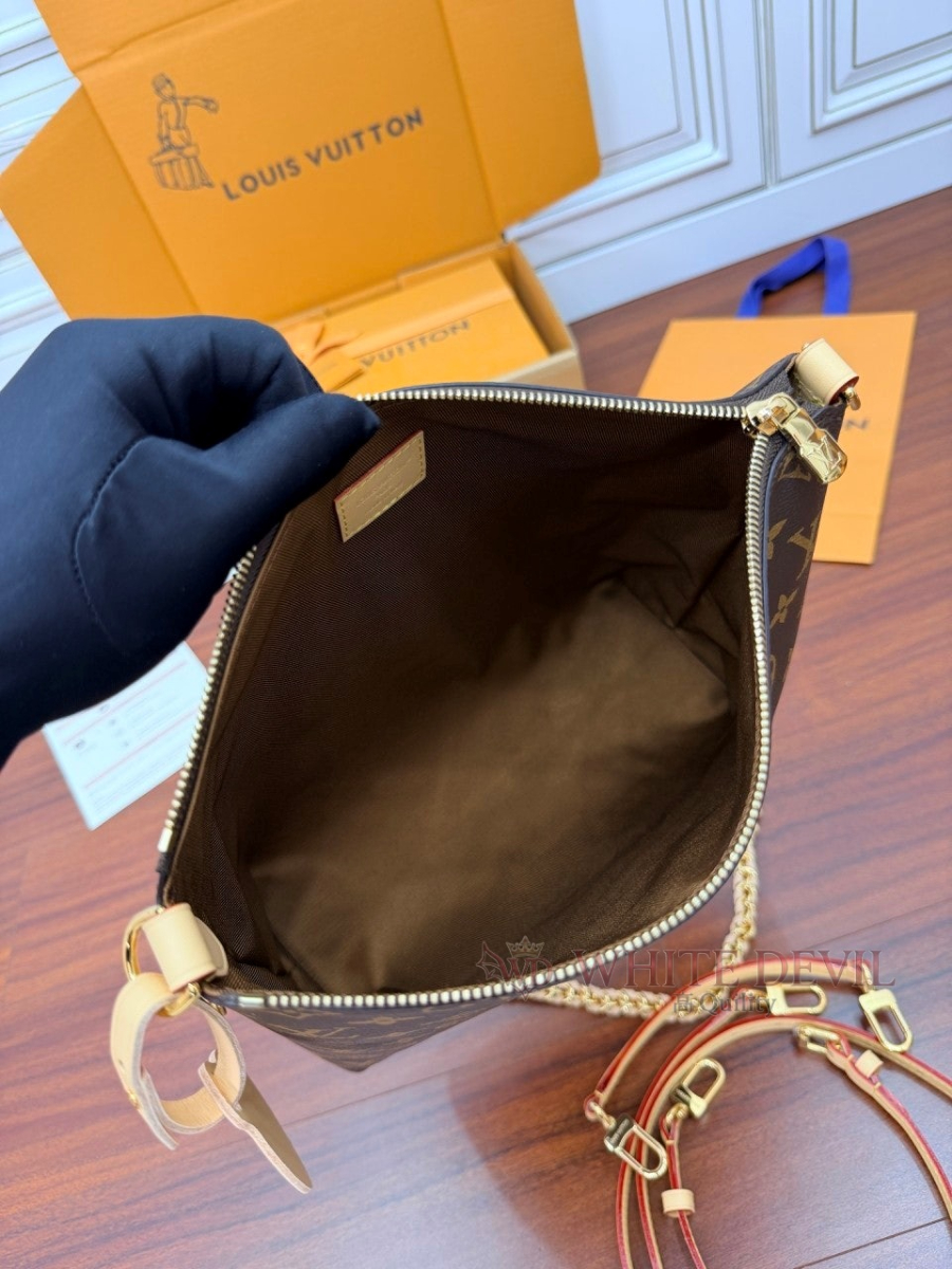 하얀악마 이미테이션 루이 숄더백 (13).jpg