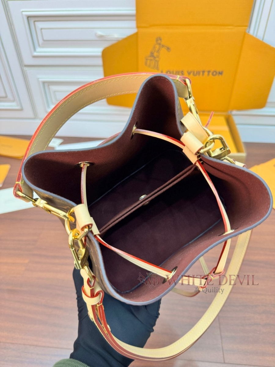 하얀악마 이미테이션 루이 네오노에 (4).jpg