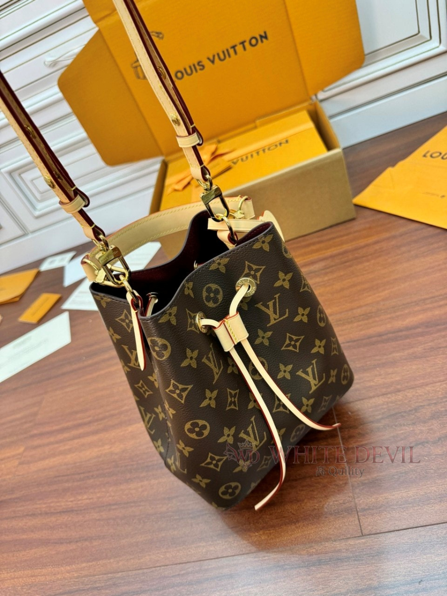 하얀악마 이미테이션 루이 네오노에 (10).jpg