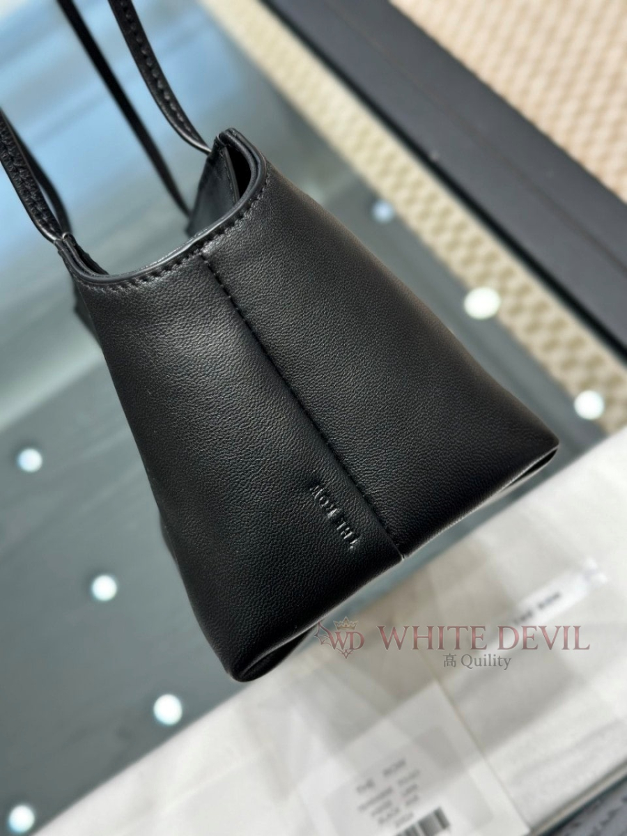 하얀악마 이미테이션 더로우 가방 (5).jpg