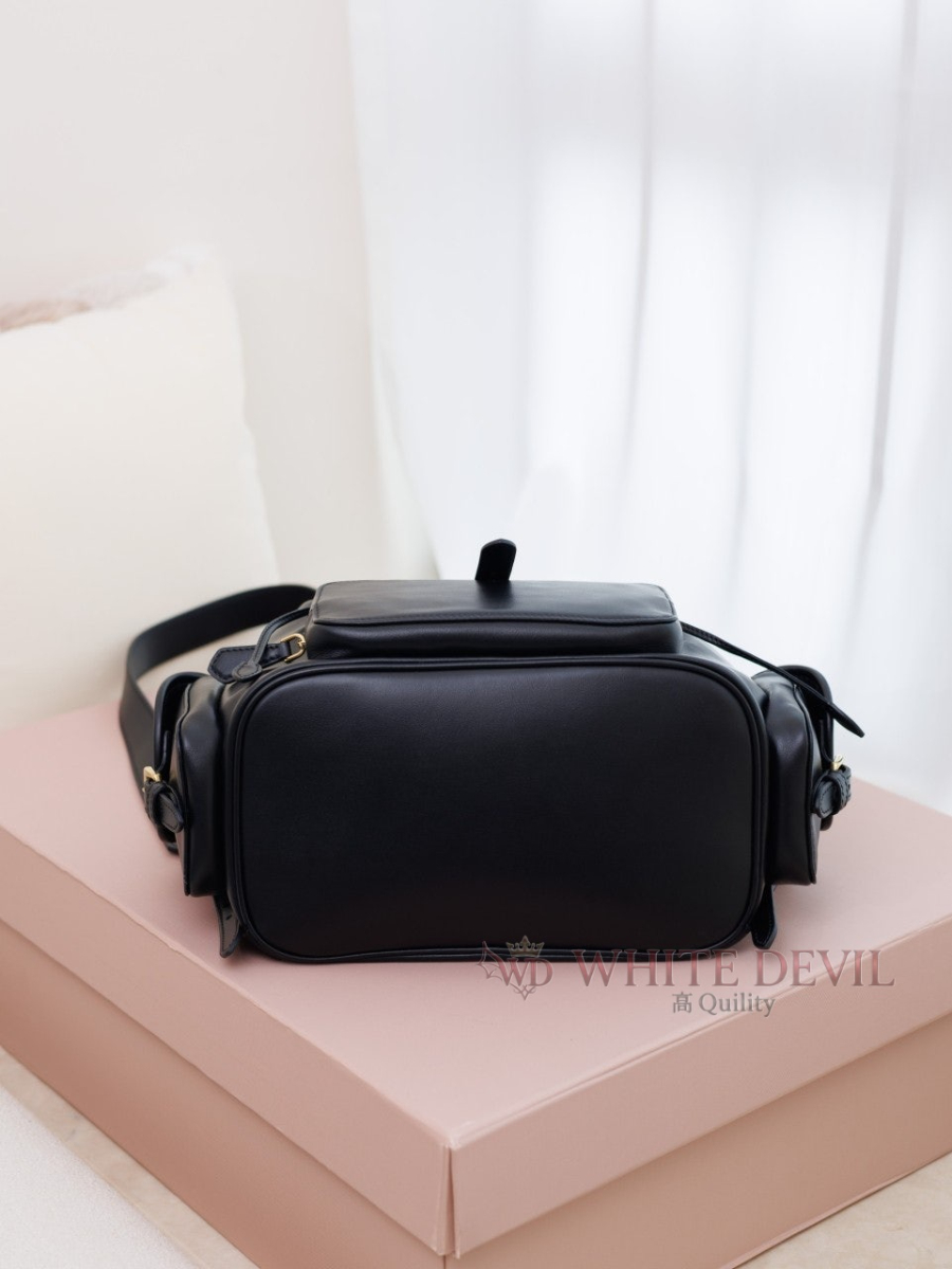 하얀악마 이미테이션 미우 백팩 (10).jpg