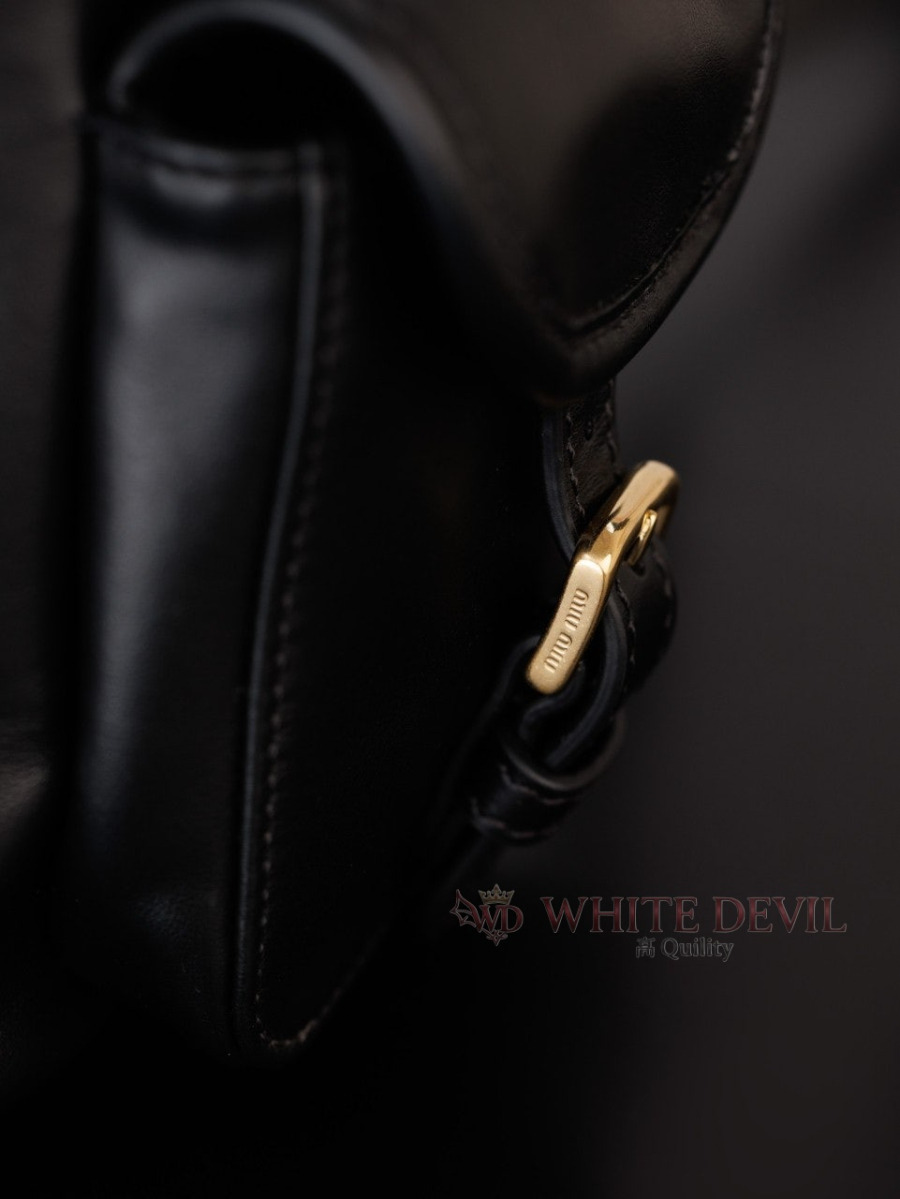 하얀악마 이미테이션 미우 백팩 (20).jpg