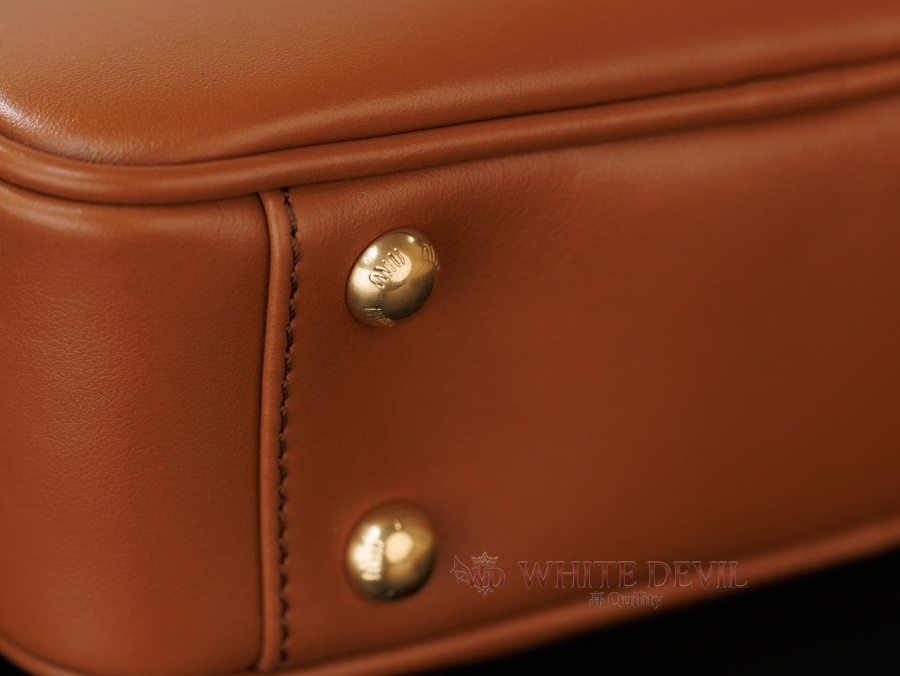 하얀악마 이미테이션 미우 아르카디 (14).jpg