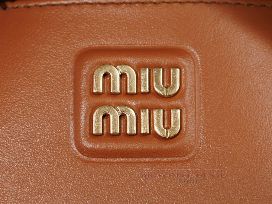 하얀악마 이미테이션 미우 아르카디 (21).jpg