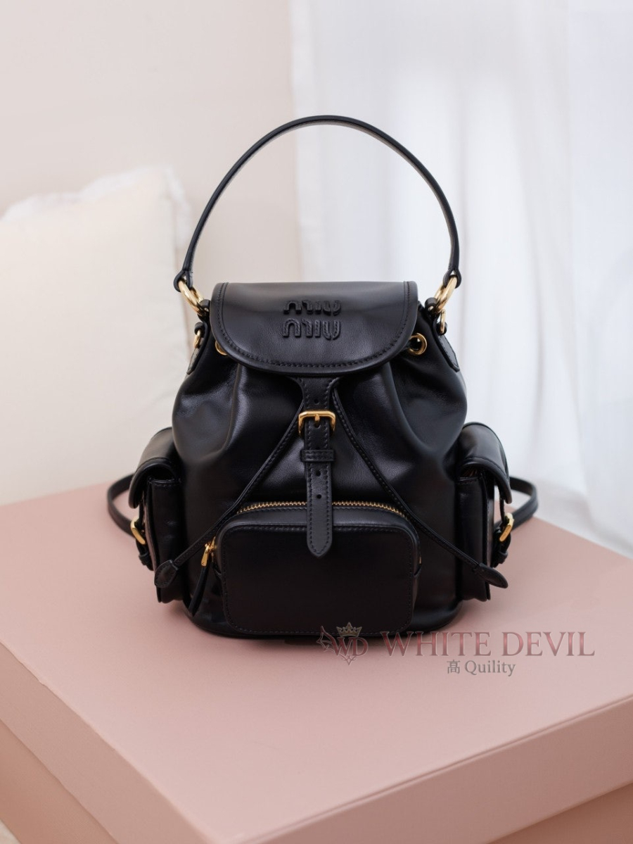 하얀악마 이미테이션 미우 백팩 (3).jpg