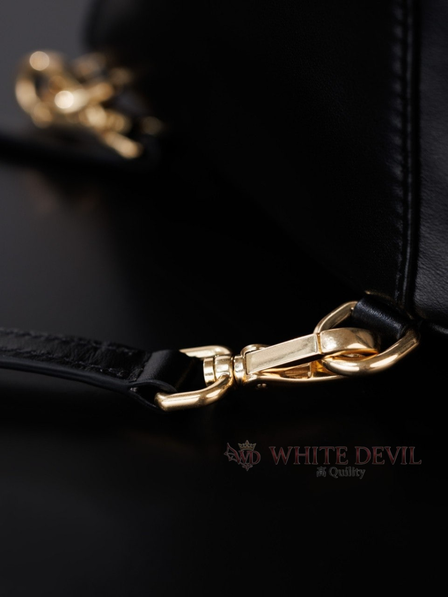 하얀악마 이미테이션 미우 백팩 (19).jpg