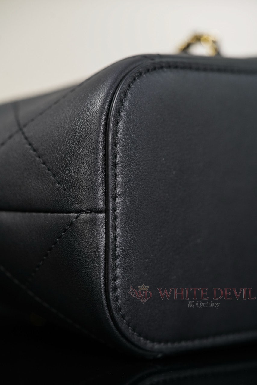 하얀악마 이미테이션 샤넬 쇼핑백 (13).jpg