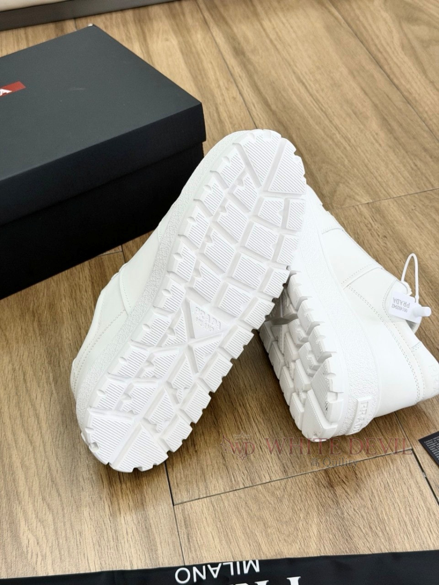 하얀악마 이미테이션 프라다 운동화 (11).jpg