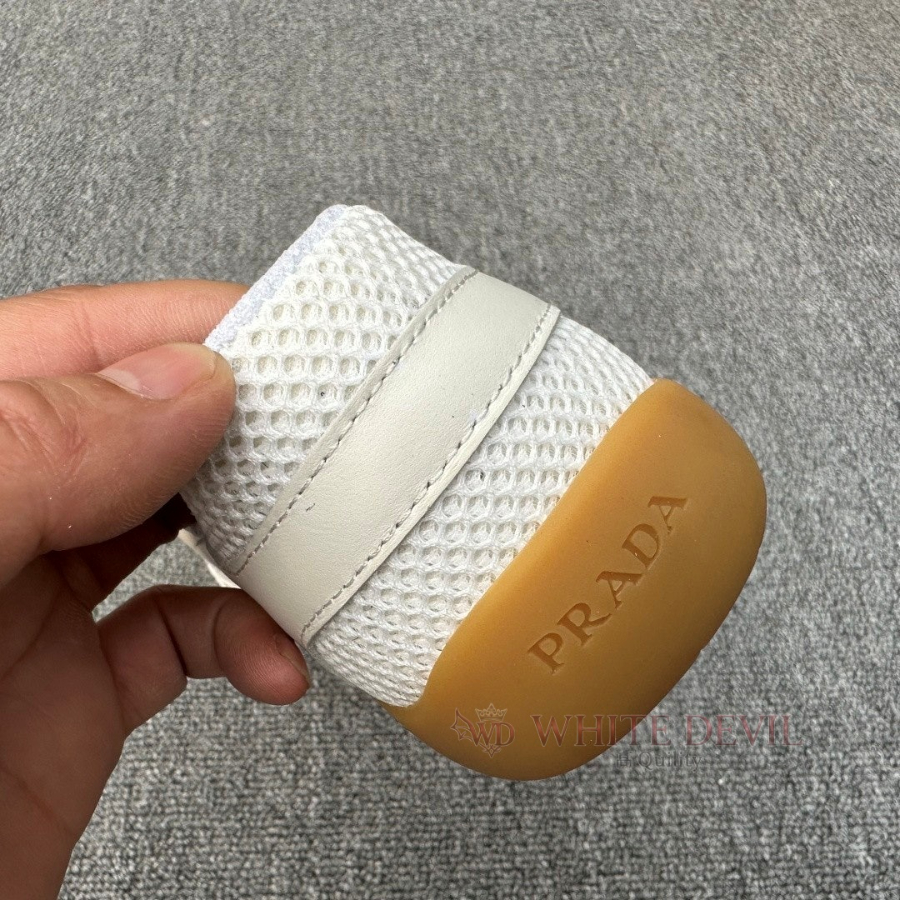 하얀악마 이미테이션 프라다 운동화 (15).jpg