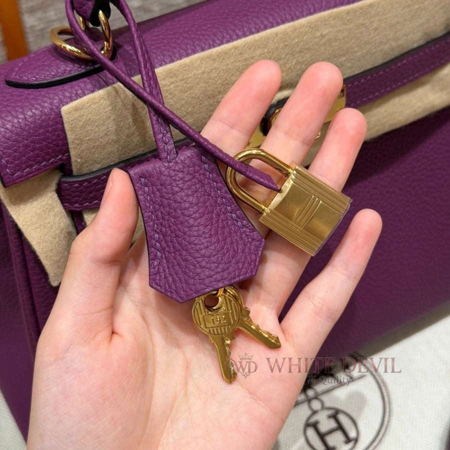 하얀악마 이미테이션 에르 켈리 (14).jpg