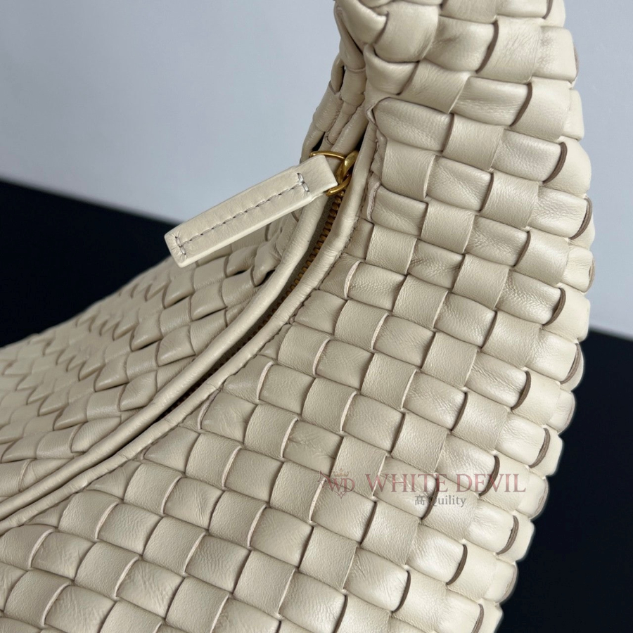 하얀악마 이미테이션 보테가 베네타백 (9).jpg