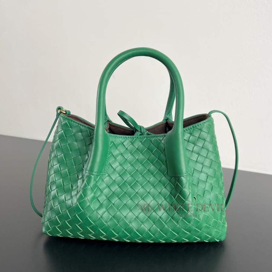 하얀악마 이미테이션 피나코데카 (1).jpg