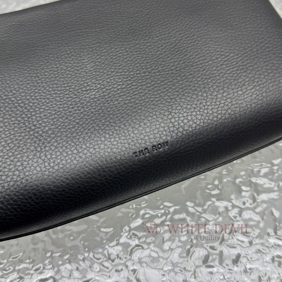 하얀악마 이미테이션 더로우 르네 (6).jpg