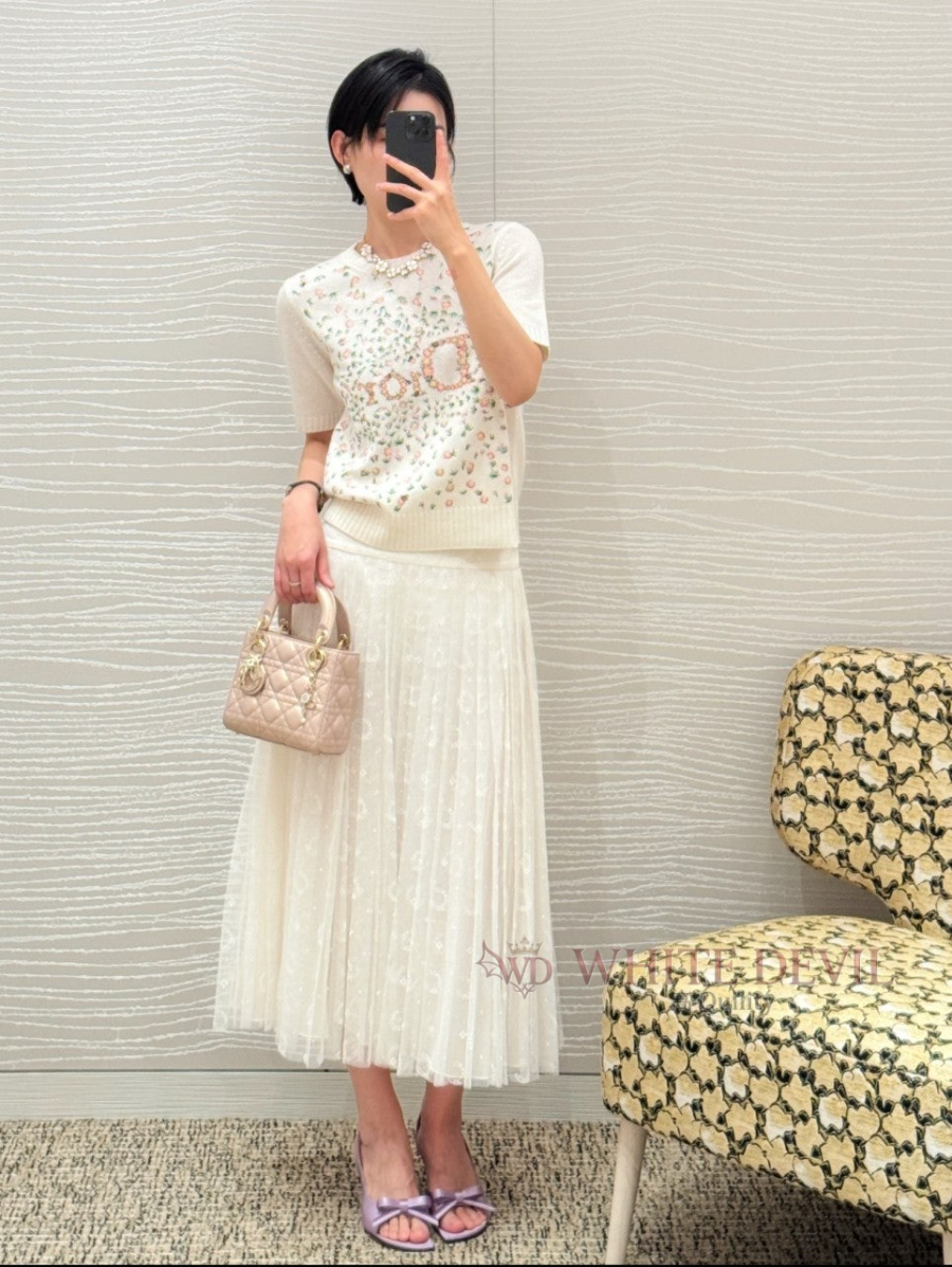 하얀악마 이미테이션  디올 치마 (1).jpg