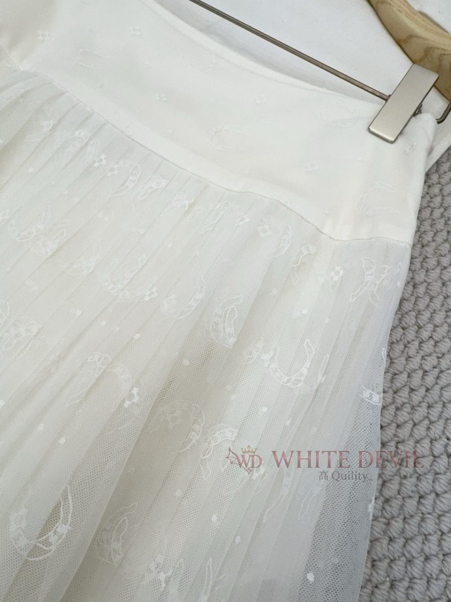 하얀악마 이미테이션  디올 치마 (14).jpg