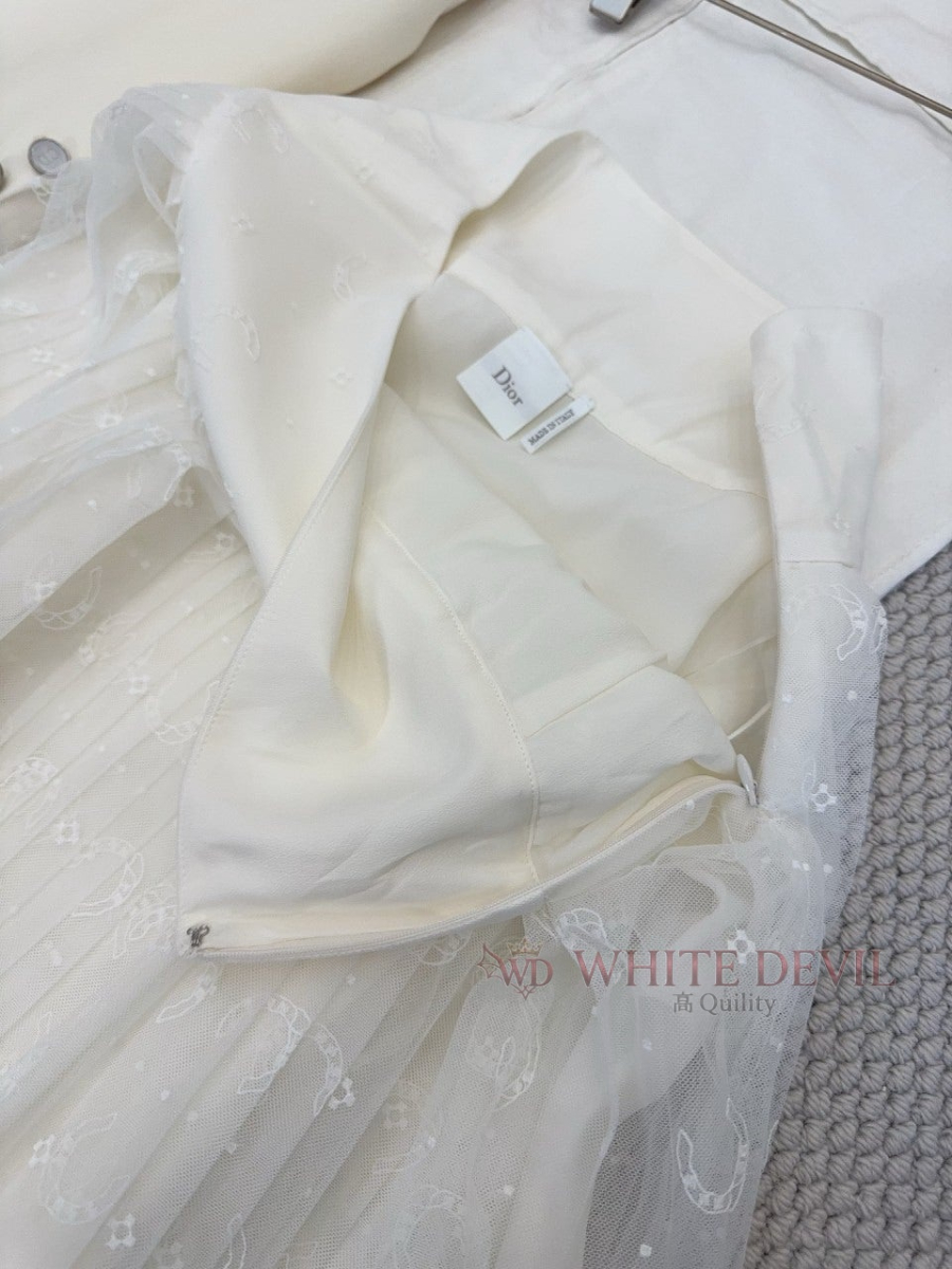 하얀악마 이미테이션  디올 치마 (20).jpg