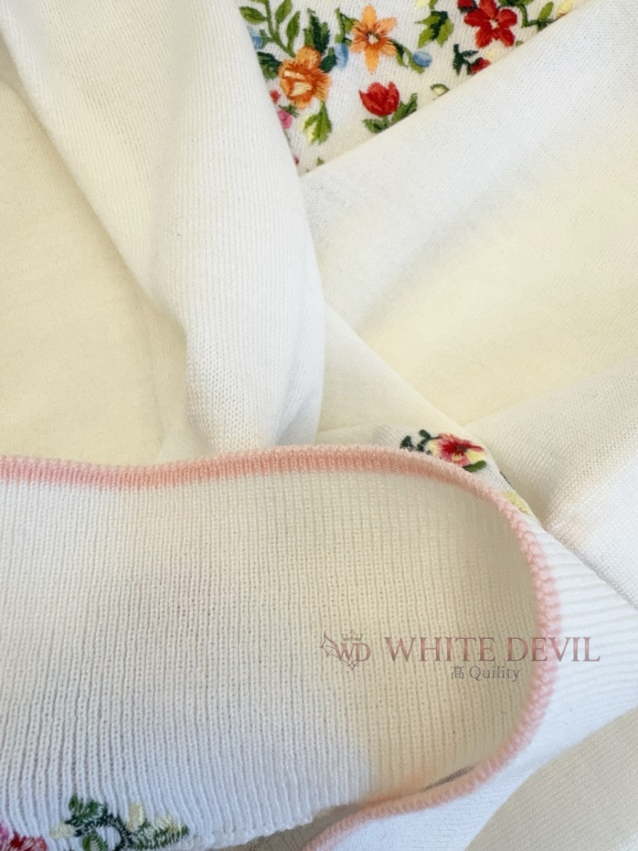 하얀악마 이미테이션 디올 니트 (19).jpg