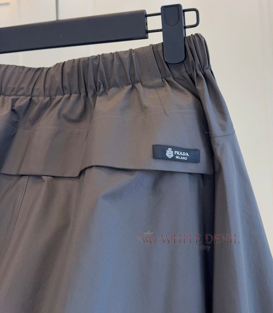 하얀악마 이미테이션 프라다 치마 (10).jpg