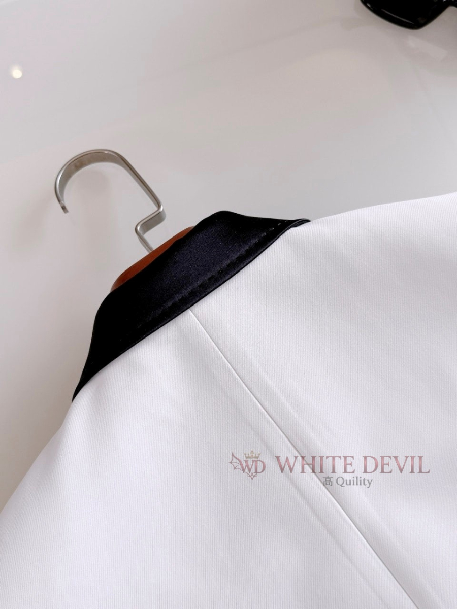 하얀악마 이미테이션 돌체 자켓 (10).jpg