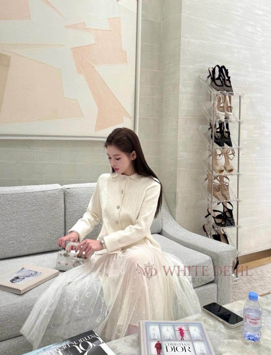 하얀악마 이미테이션 디올 자켓 (2).jpg