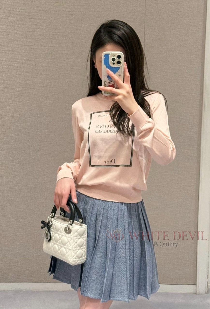 하얀악마 이미테이션 디올 니트 (1).jpg