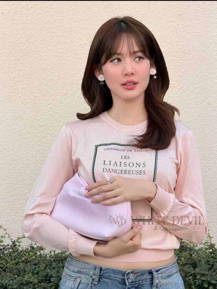 하얀악마 이미테이션 디올 니트 (2).jpg