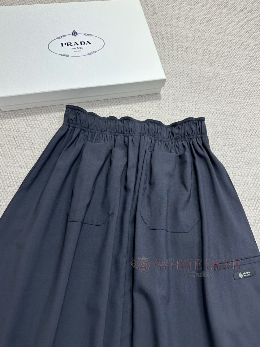 하얀악마 이미테이션 프라다 치마 (11).jpg