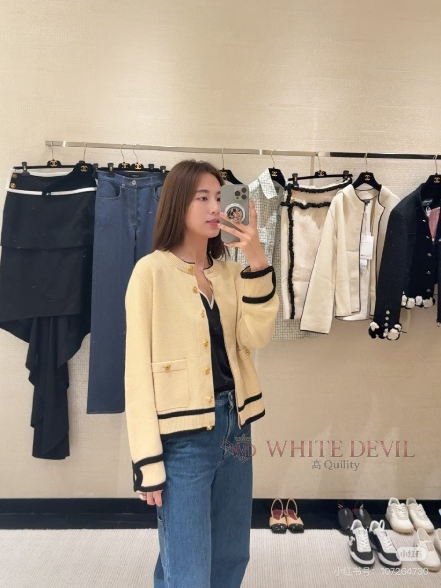 하얀악마 이미테이션 샤넬 가디건 (1).jpg