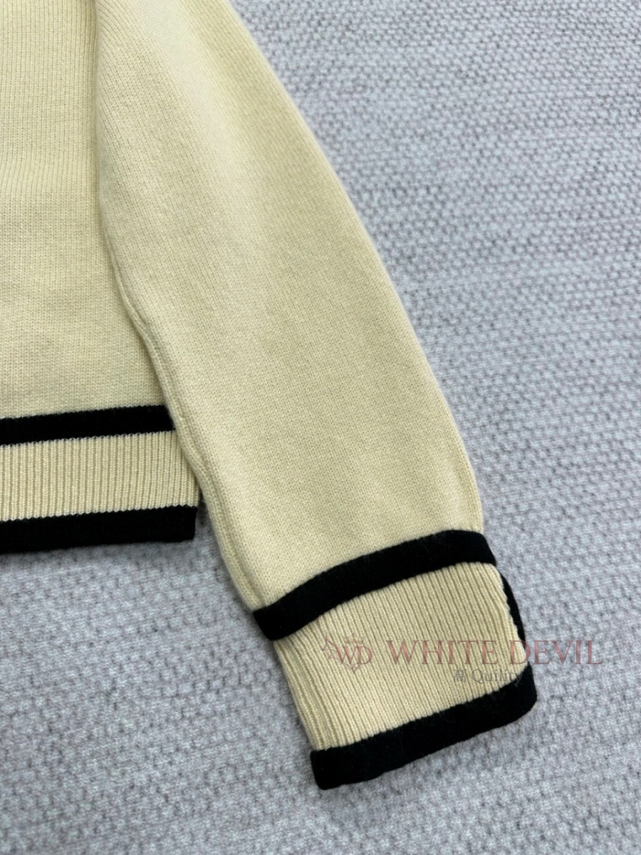 하얀악마 이미테이션 샤넬 가디건 (10).jpg