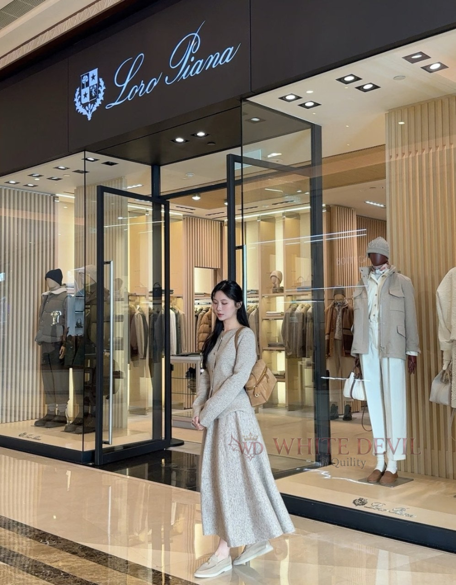 하얀악마 이미테이션 로로 투피스 (1).jpg