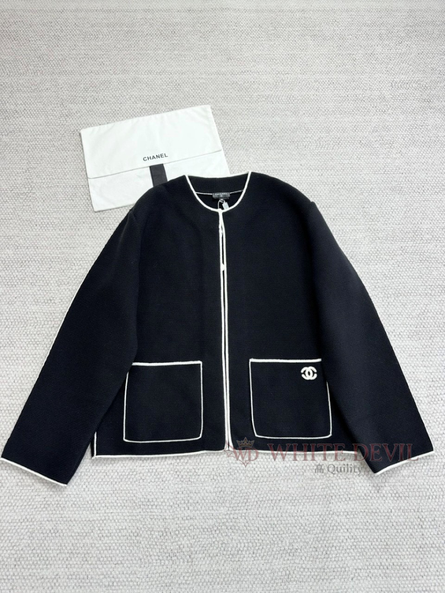 하얀악마 이미테이션 샤넬 자켓 (4).jpg