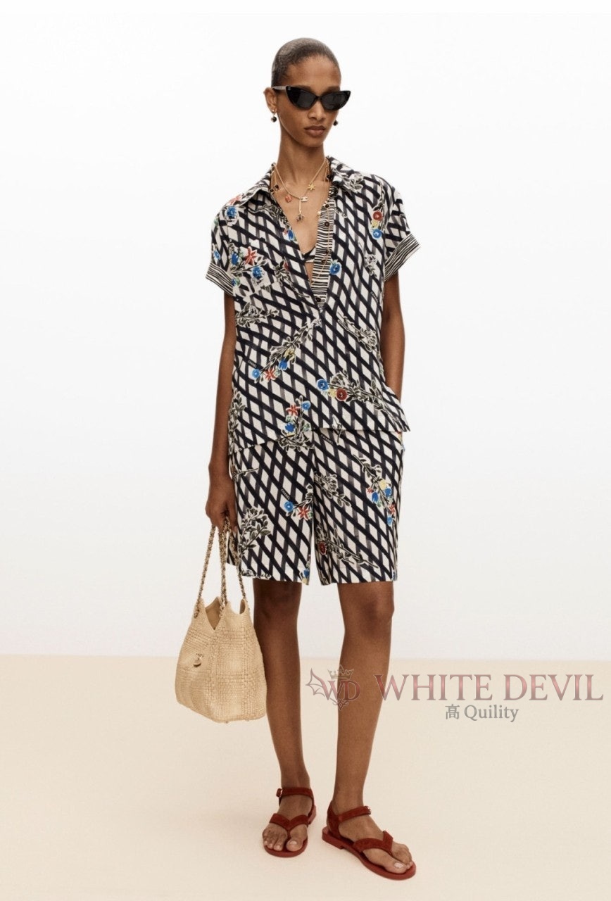 하얀악마 이미테이션 샤넬 반바지 (1).jpg