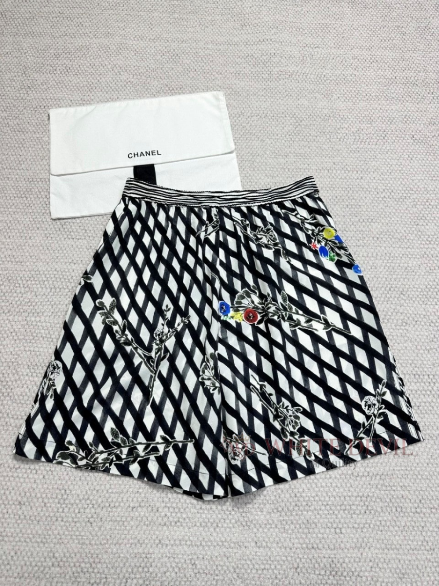 하얀악마 이미테이션 샤넬 반바지 (5).jpg