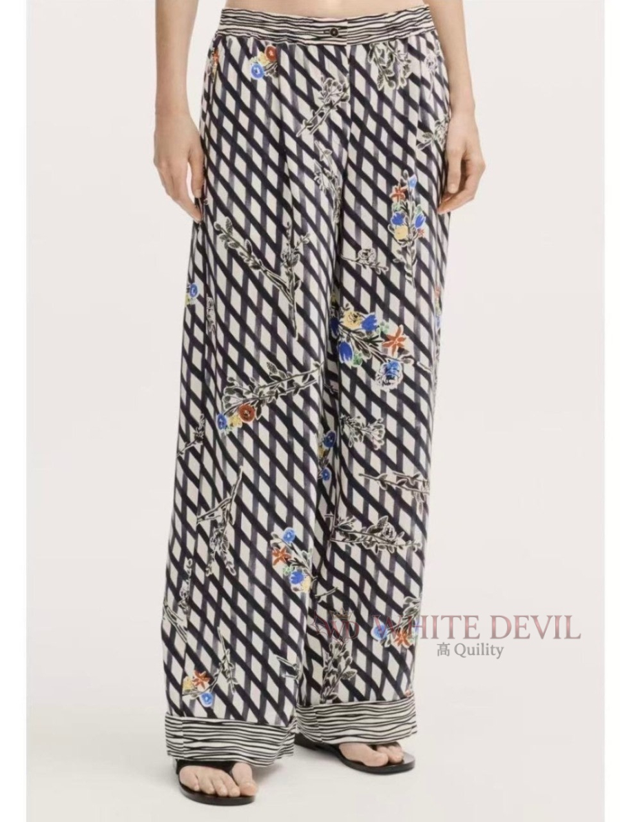 하얀악마 이미테이션 샤넬 바지 (1).jpg