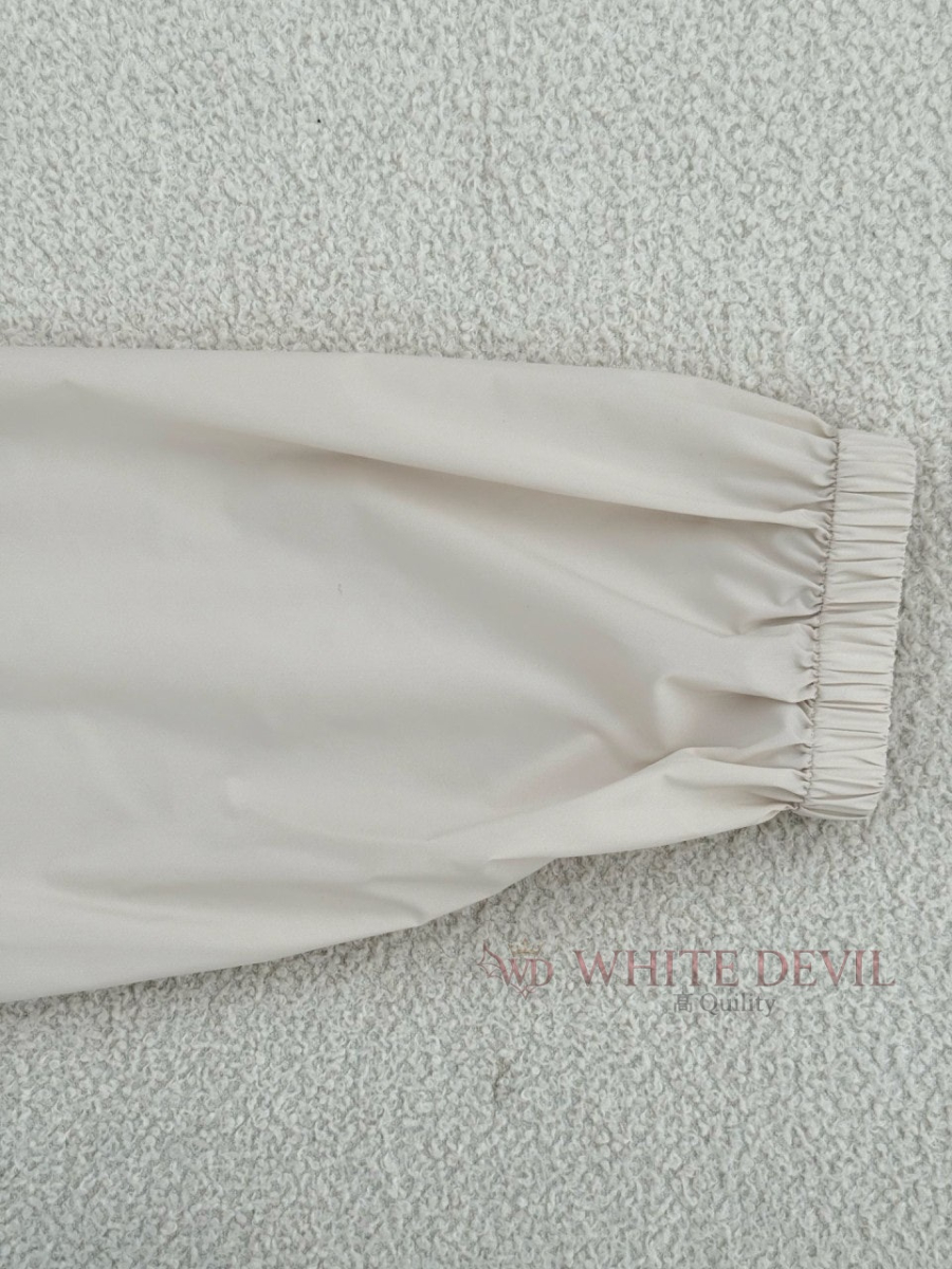 하얀악마 레플리카 미우 점퍼 (16).jpg