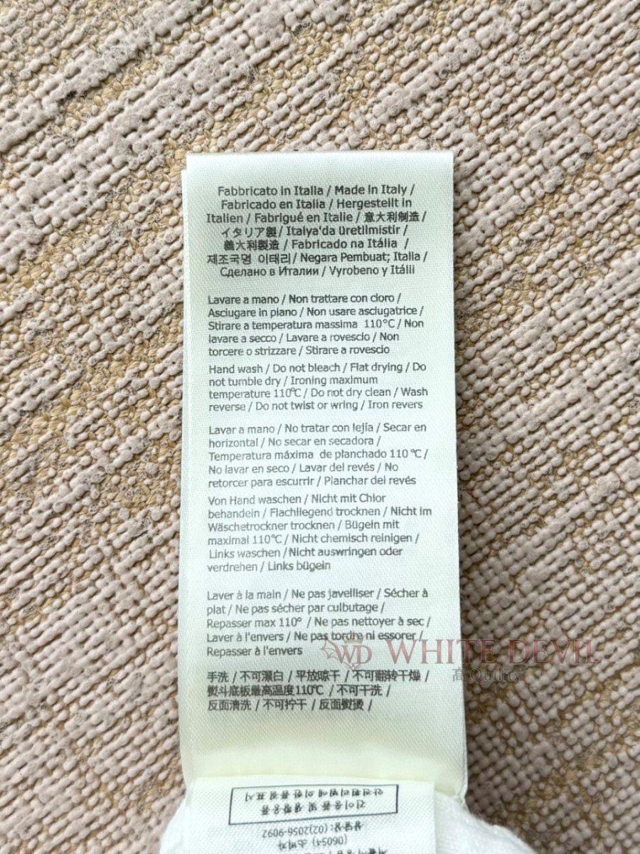 하얀악마 레플리카 펜디 반팔 (20).jpg