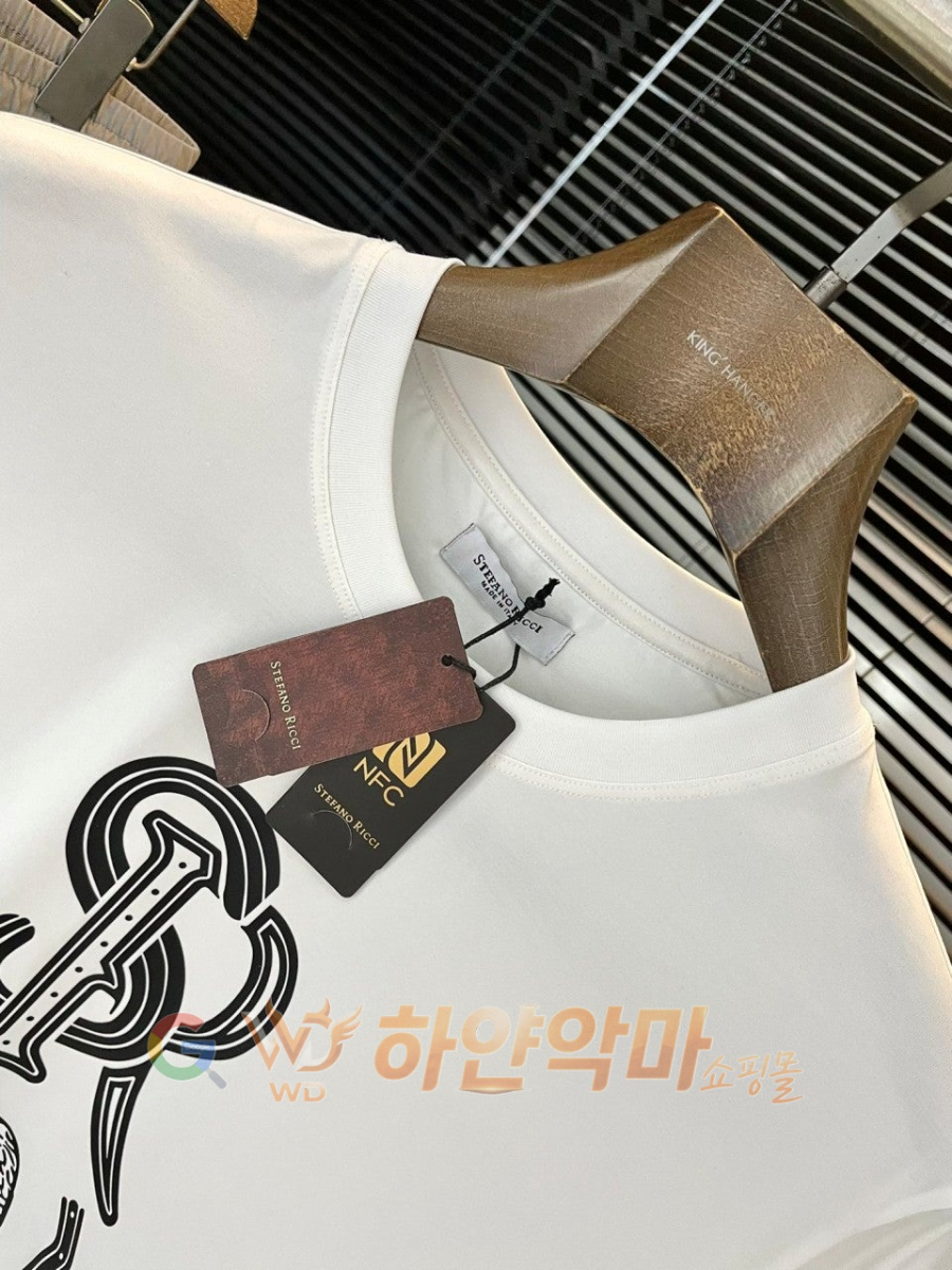 하얀악마 이미테이션 스테파니리치 반팔 (4).jpg
