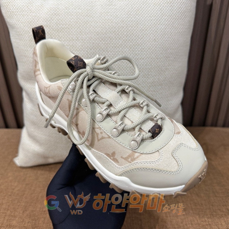 하얀악마 이미테이션 루이비통 운동화 (12).jpg