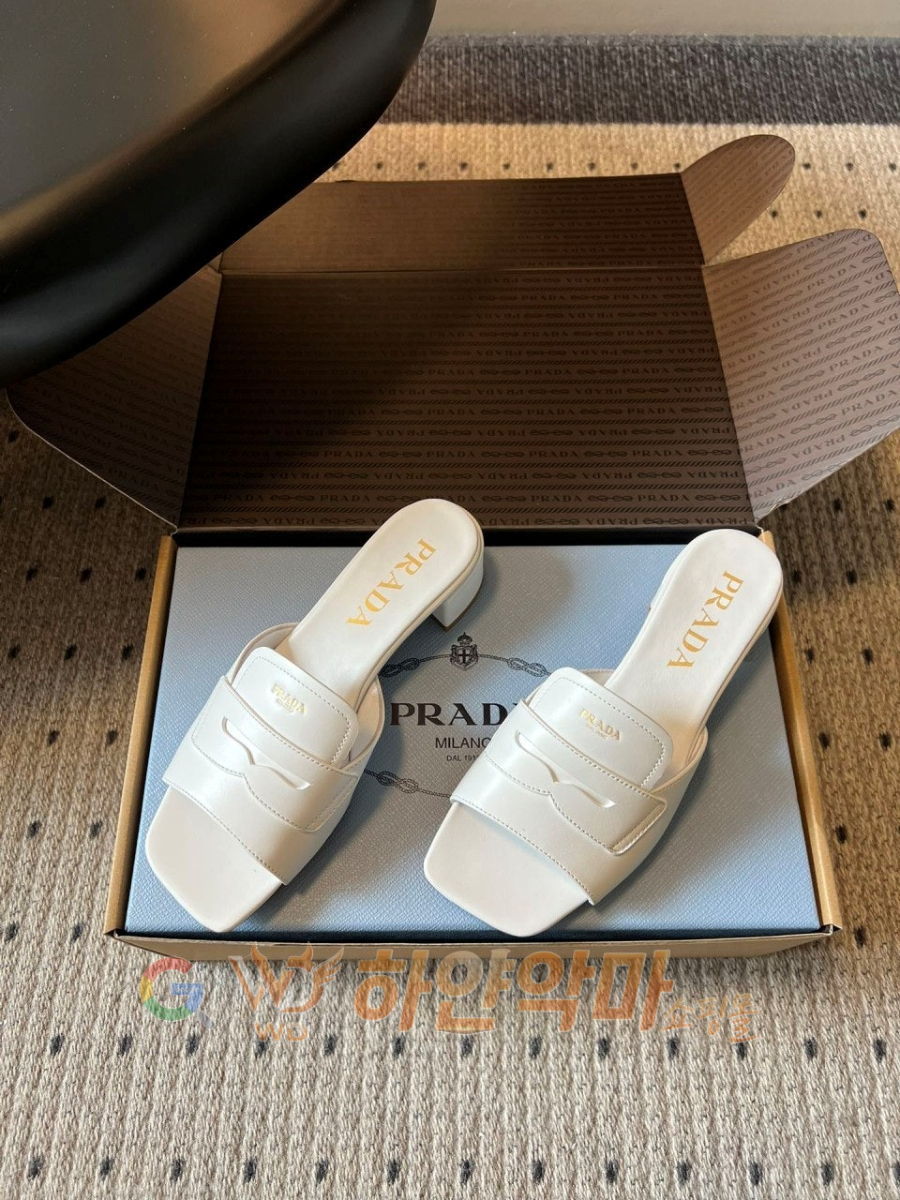 하얀악마 이미테이션 프라다 슬리퍼 (4).jpg