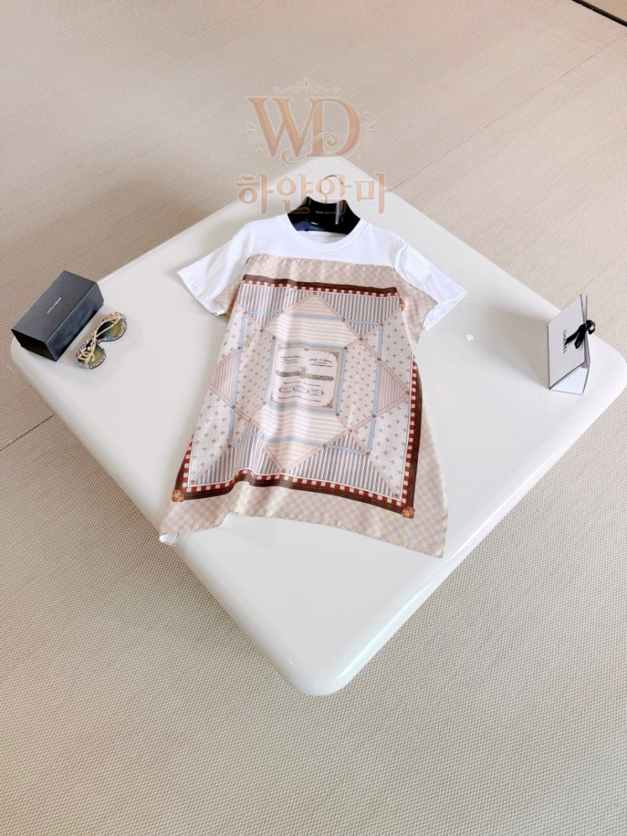 루이비통 이미테이션 반팔티 (4).jpg