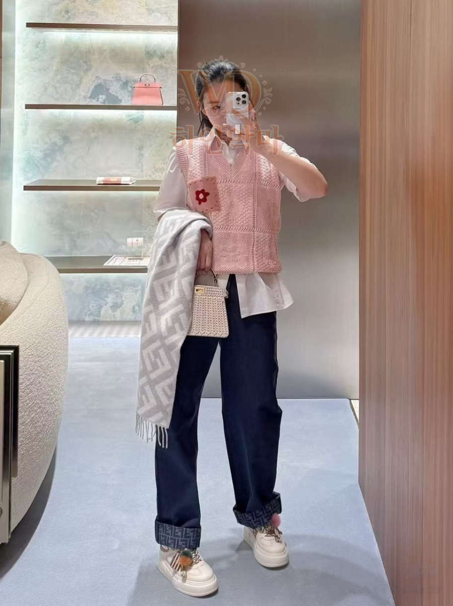 펜디 조끼 레플리카 (2).jpg