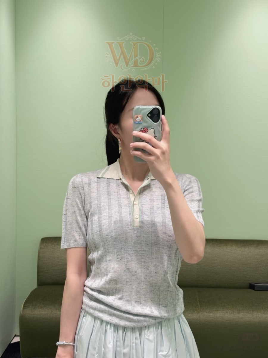 레플리카 프라다 반팔니트 (2).jpg