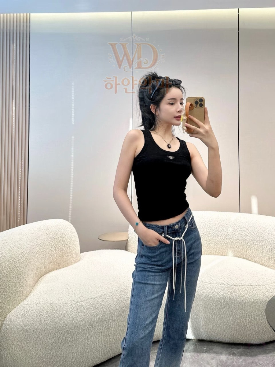 프라다 나시 레플리카 (1).jpg