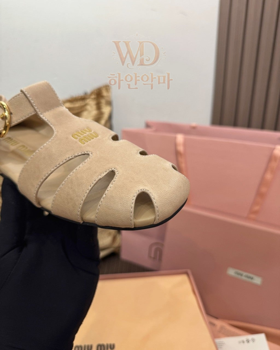 미우미우-레플리카-샌들-여자-13.jpg