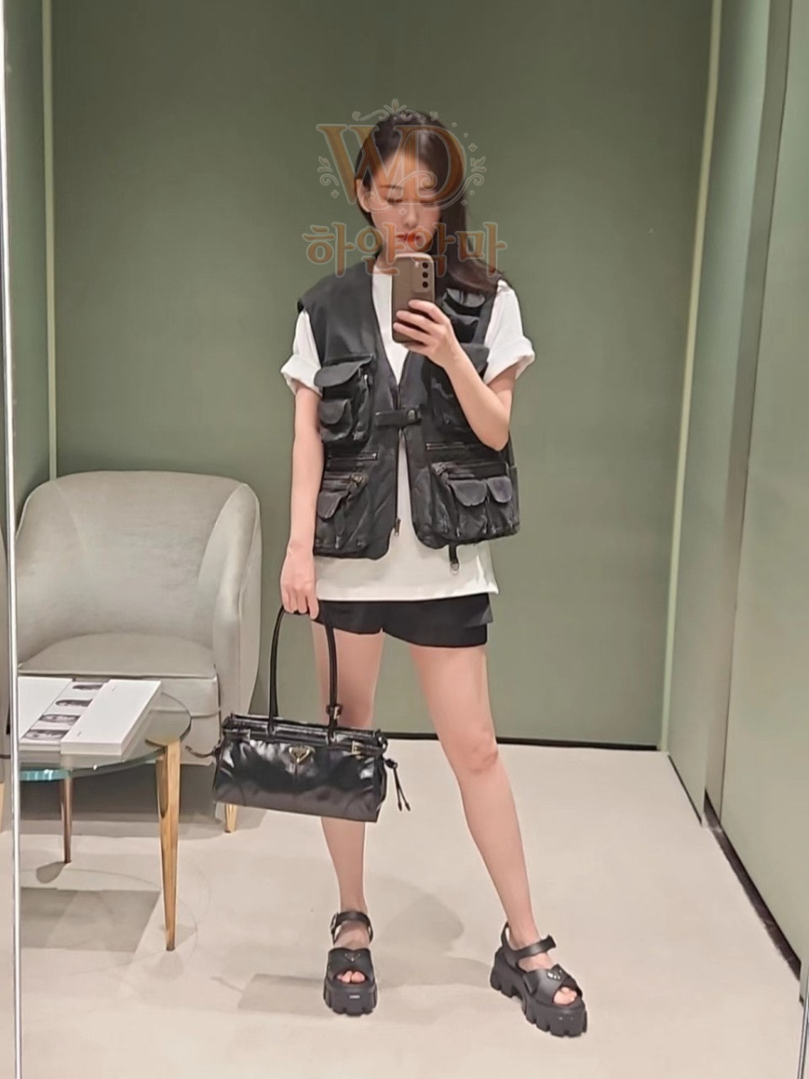 프라다-레플리카-여자샌들-1.jpg